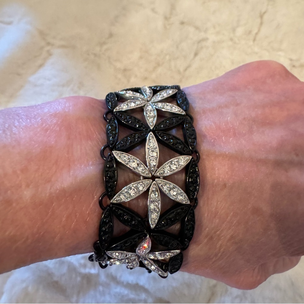 Black & Silver Rhinestone Bracelet Lobster Claw Clasp 7” Length Vintage Stars - Picture 14 of 14